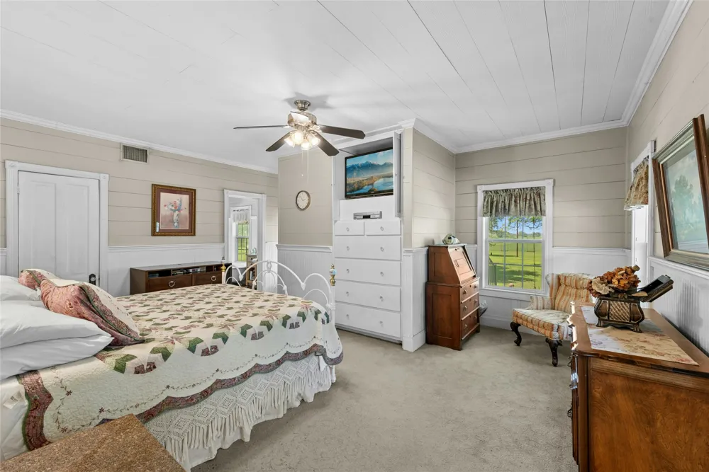 1610 County Road 463 Elgin, TX 78621