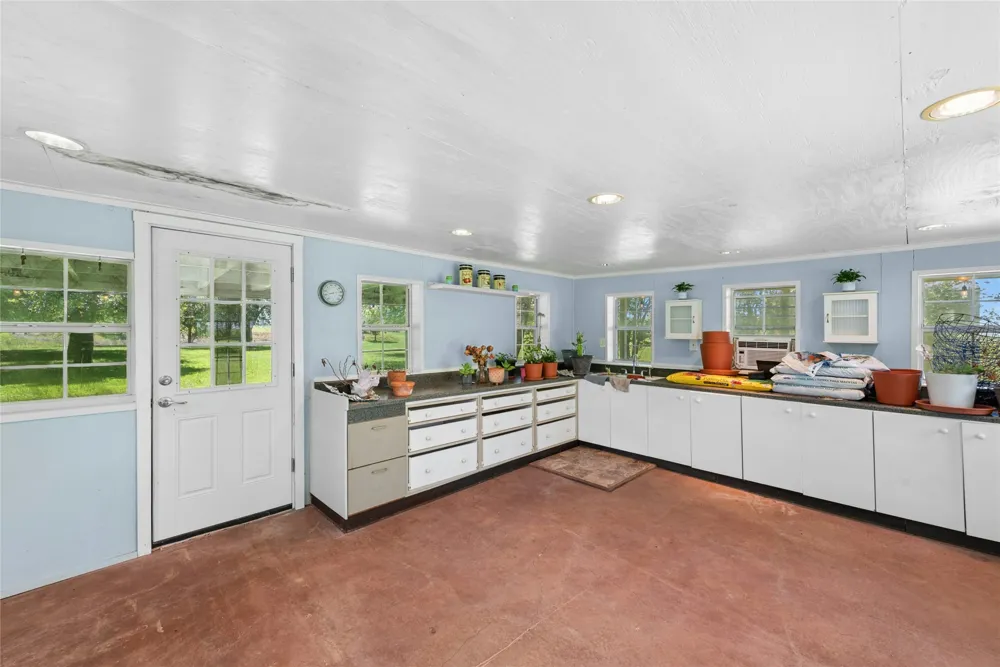 1610 County Road 463 Elgin, TX 78621