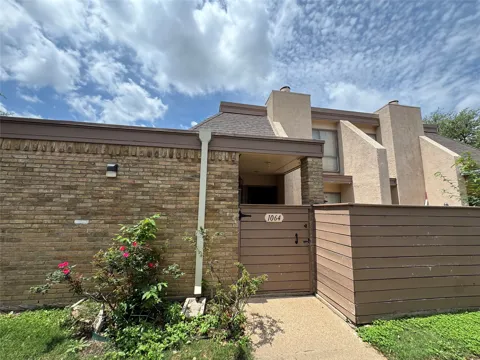 3045 Park Lane #1064