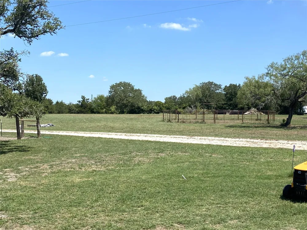 1669 Beaver Creek Drive Caldwell, TX 77836