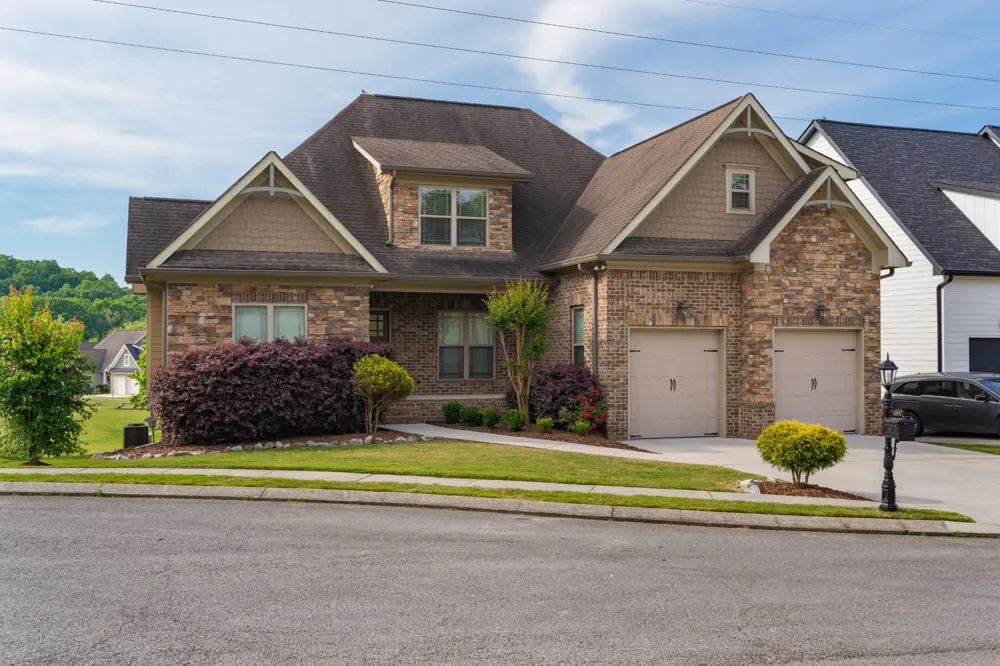 10676 Adlar Court Apison, TN 37302