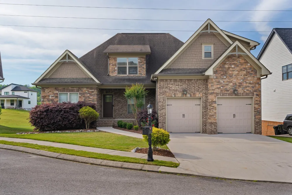 10676 Adlar Court Apison, TN 37302
