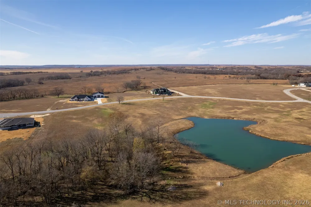18 N 3994 LANE Ramona, OK 74061