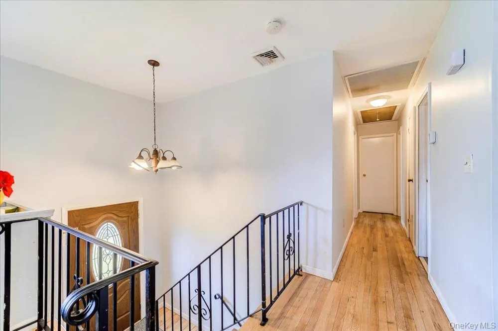 17 Chester Street Rock Hill, NY 12775