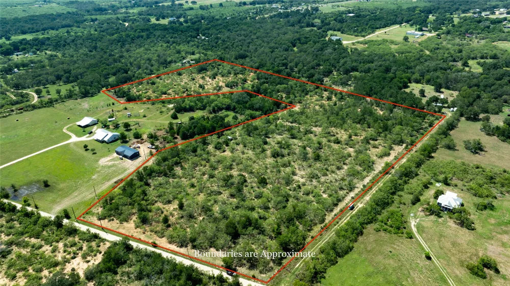 410 Green Acre Drive Dale, TX 78616