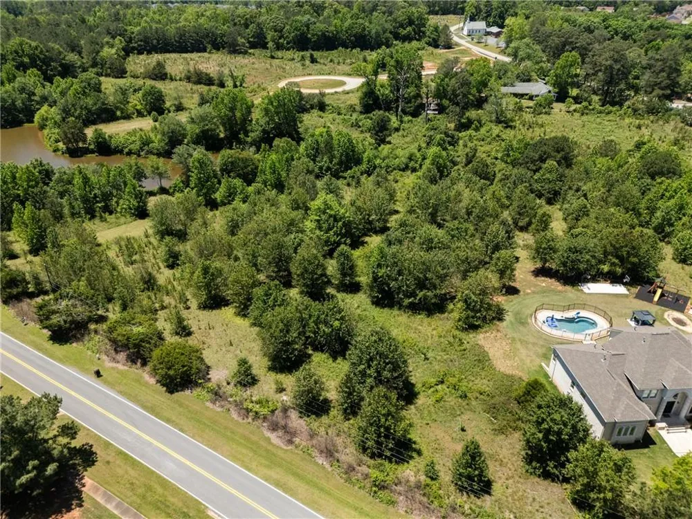 6707 Bishop Road Fairburn, GA 30213