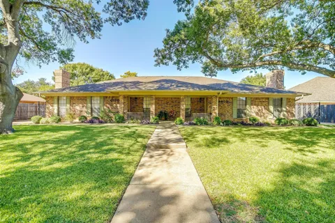 4860 Ledgestone Court