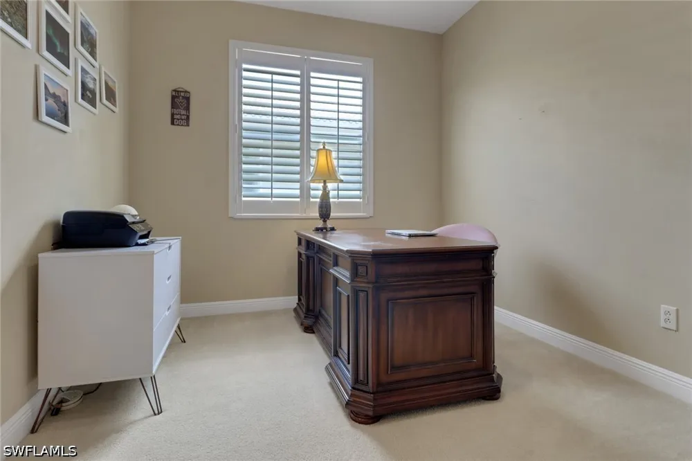 Vardin Place Naples, FL 34120