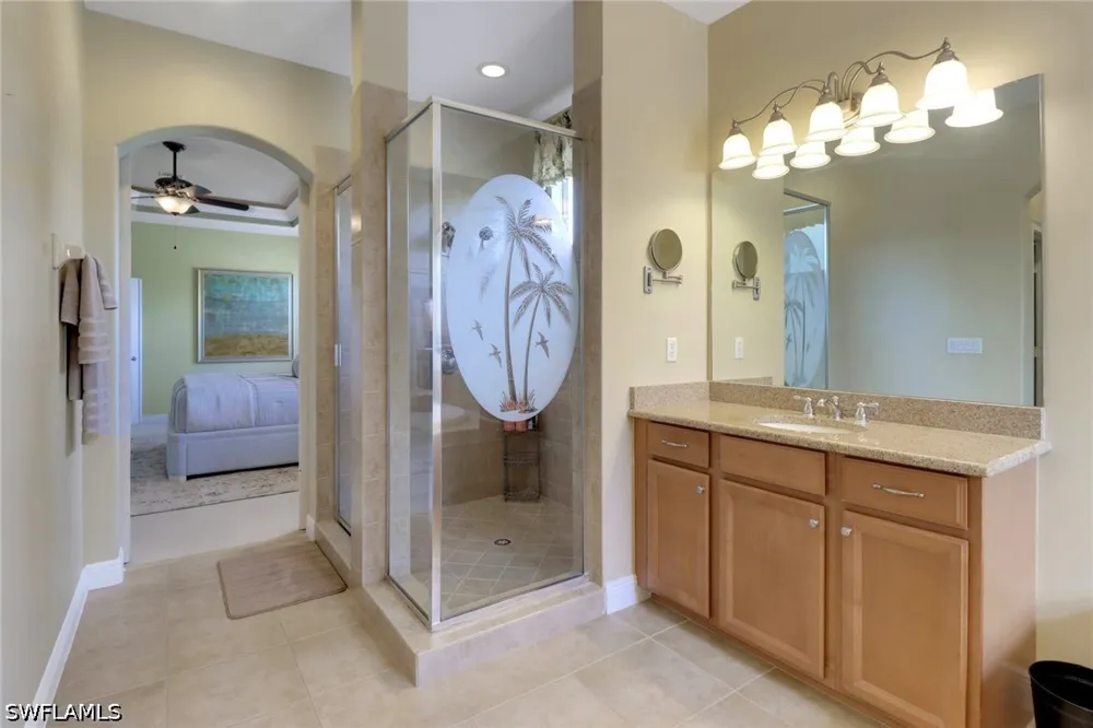 Vardin Place Naples, FL 34120