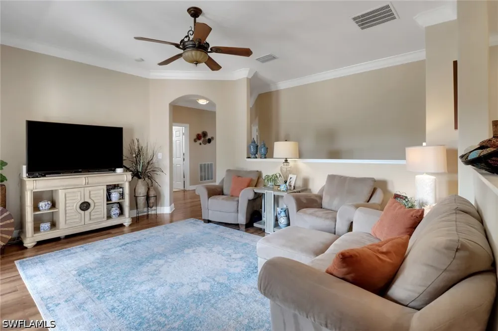Vardin Place Naples, FL 34120