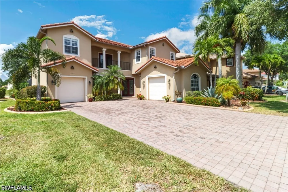 Vardin Place Naples, FL 34120