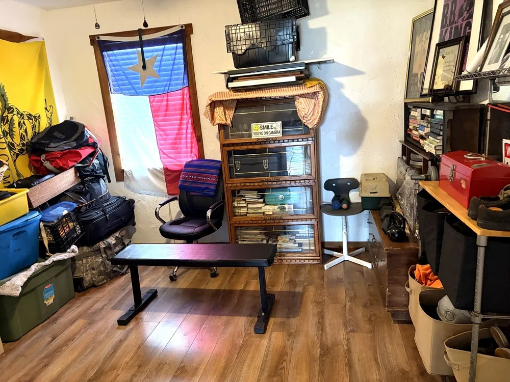 2515 US Highway 77 Highway Lott, TX 76656