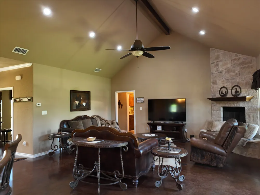 13656 County Road 238 Clyde, TX 79510
