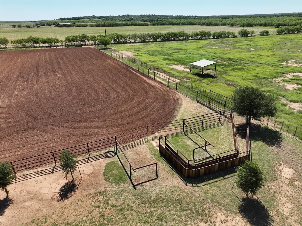 13656 County Road 238 Clyde, TX 79510