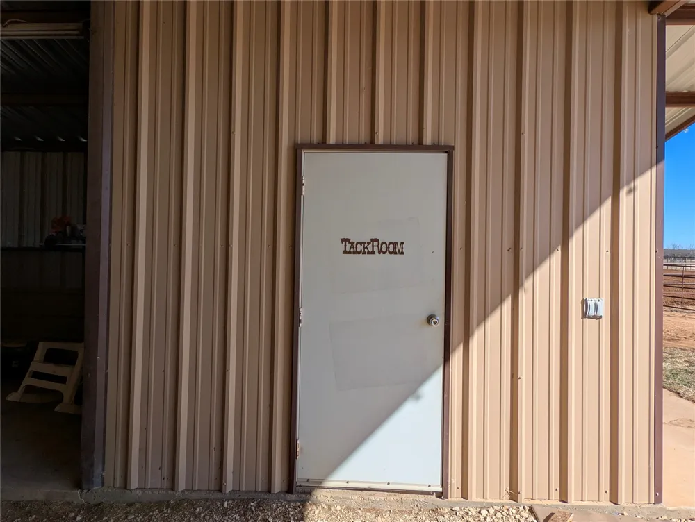 13656 County Road 238 Clyde, TX 79510