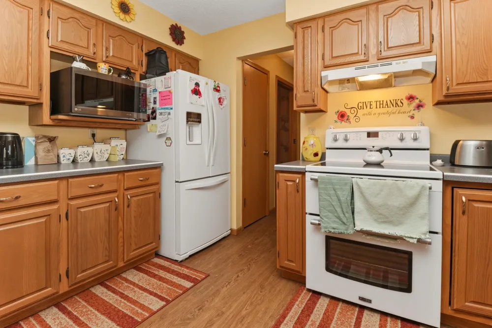 418 Clayborn Avenue Parkers Prairie, MN 56361