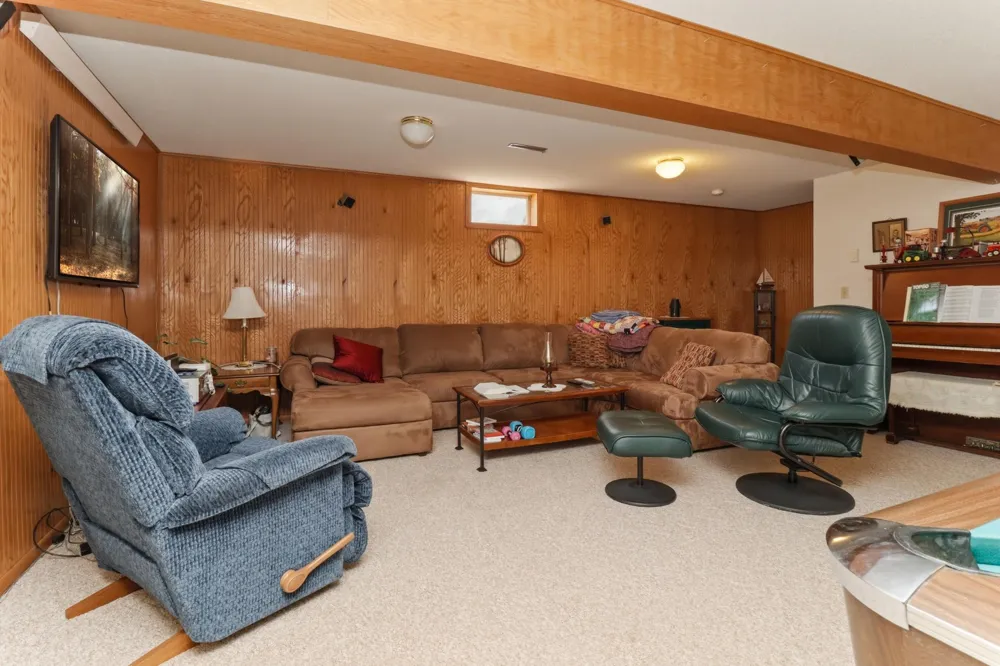 418 Clayborn Avenue Parkers Prairie, MN 56361