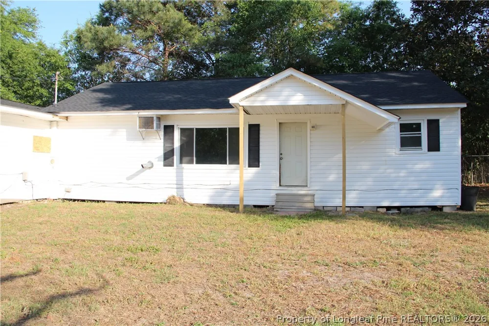 5211 Red Maple Lane Hope Mills, NC 28348