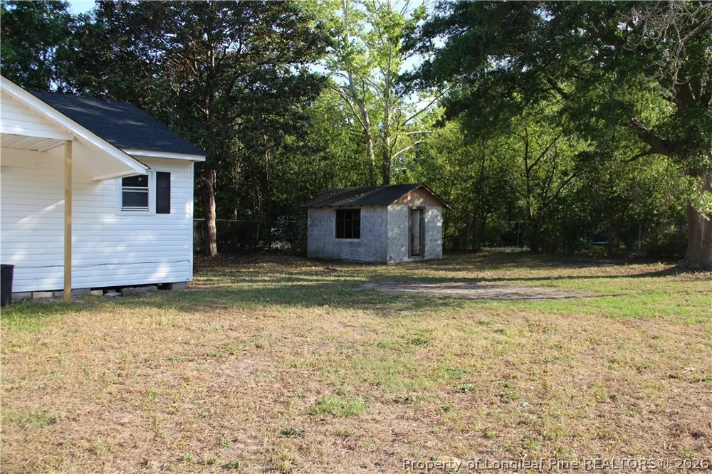 5211 Red Maple Lane Hope Mills, NC 28348