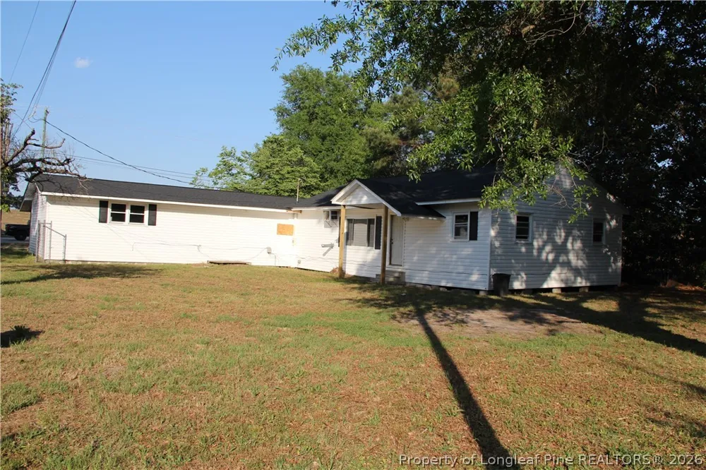 5211 Red Maple Lane Hope Mills, NC 28348