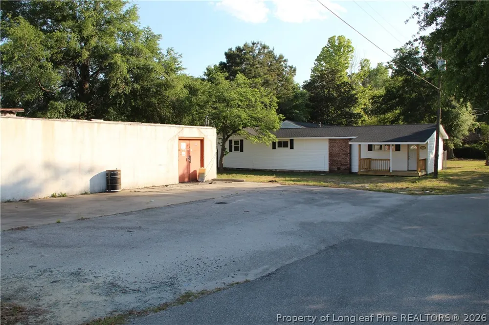 5211 Red Maple Lane Hope Mills, NC 28348