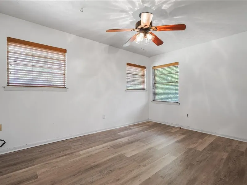 1016 Saline Grand Saline, TX 75140