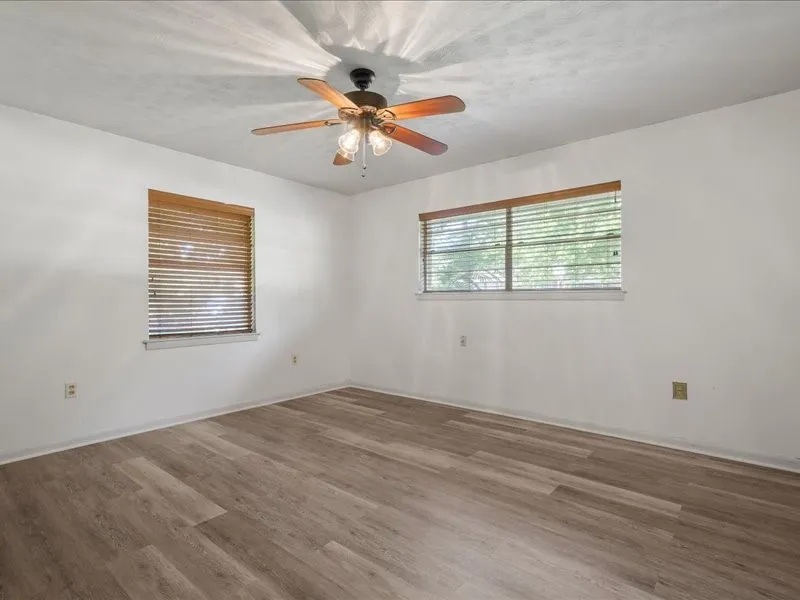 1016 Saline Grand Saline, TX 75140
