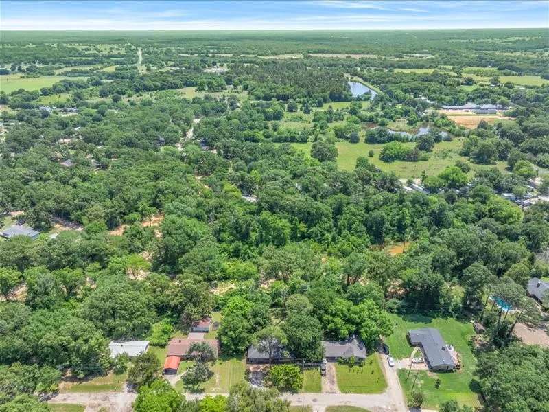 1016 Saline Grand Saline, TX 75140