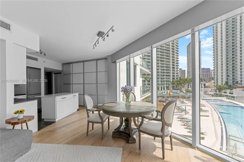 92 SW 3rd St #1201 Miami, FL 33130