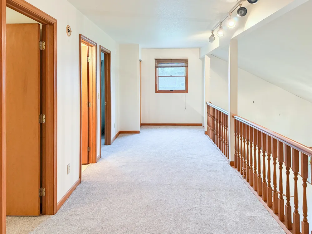 5175 Pleasant Valley Road Manitou Beach, MI 49253