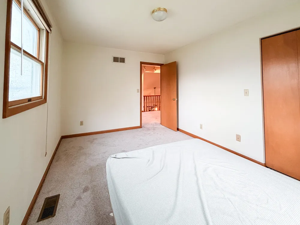 5175 Pleasant Valley Road Manitou Beach, MI 49253