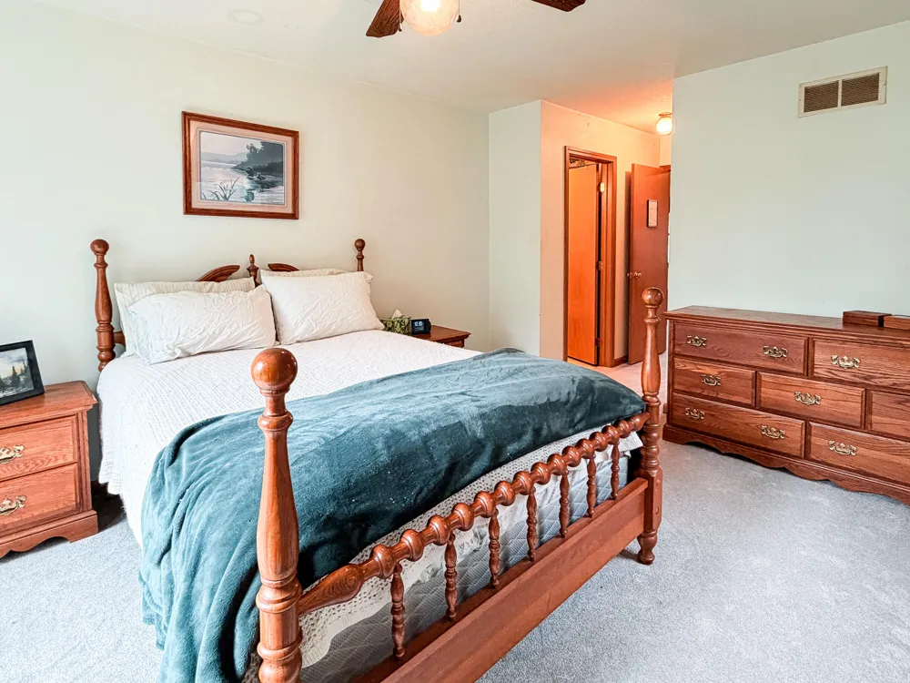 5175 Pleasant Valley Road Manitou Beach, MI 49253