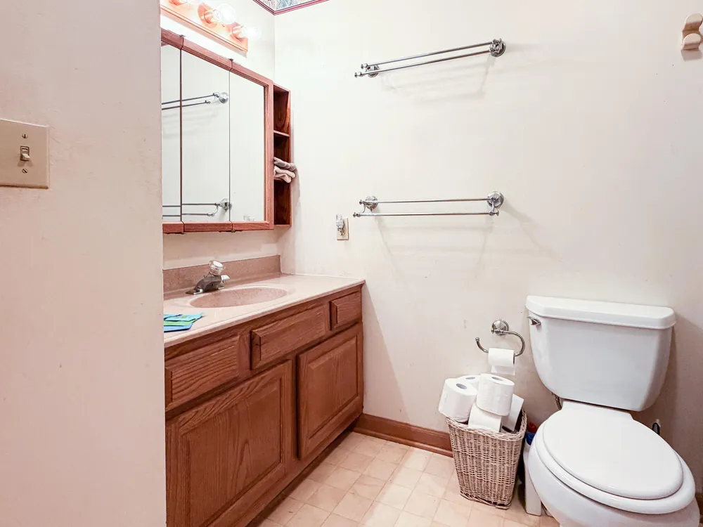 5175 Pleasant Valley Road Manitou Beach, MI 49253