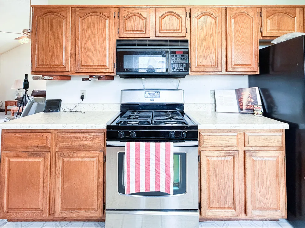5175 Pleasant Valley Road Manitou Beach, MI 49253