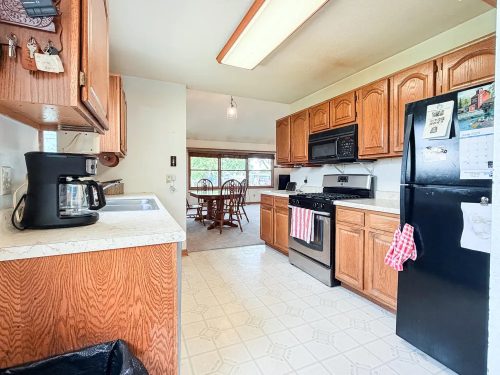 5175 Pleasant Valley Road Manitou Beach, MI 49253