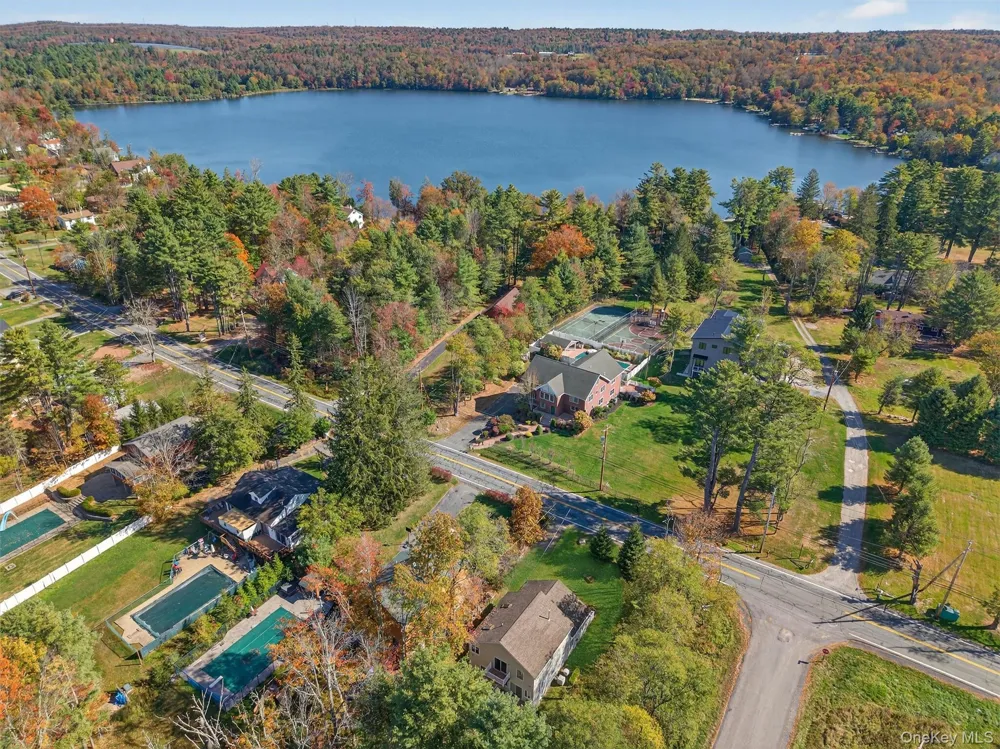 518 Sackett Lake Road Monticello, NY 12701