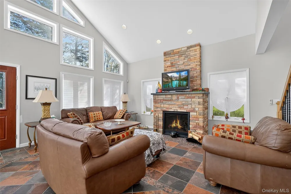 518 Sackett Lake Road Monticello, NY 12701