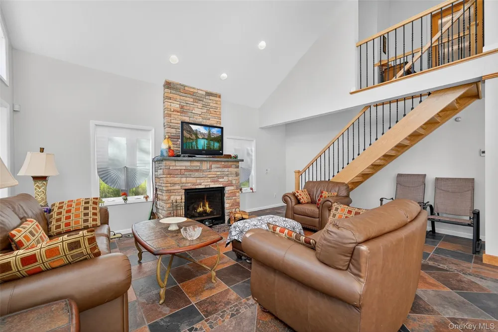 518 Sackett Lake Road Monticello, NY 12701