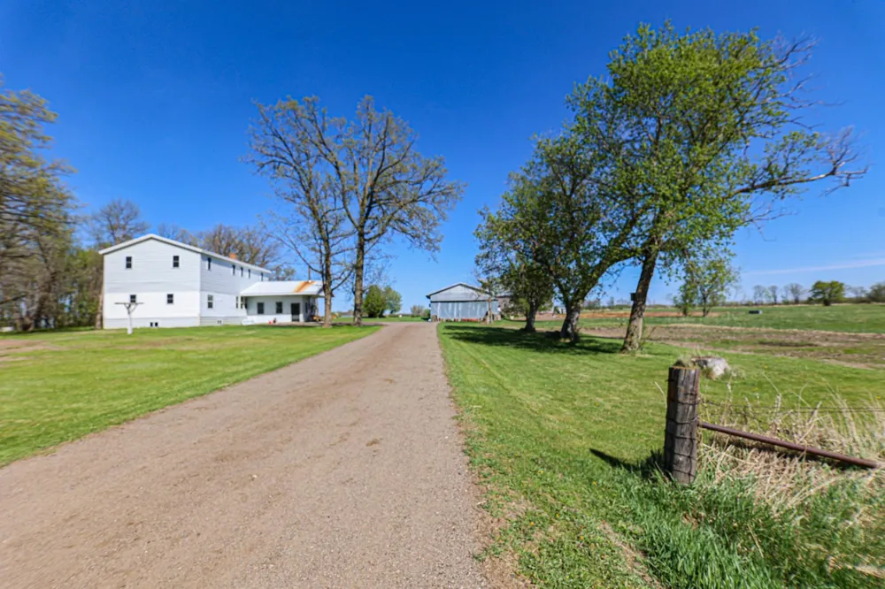 28396 570th Avenue Deer Creek, MN 56527
