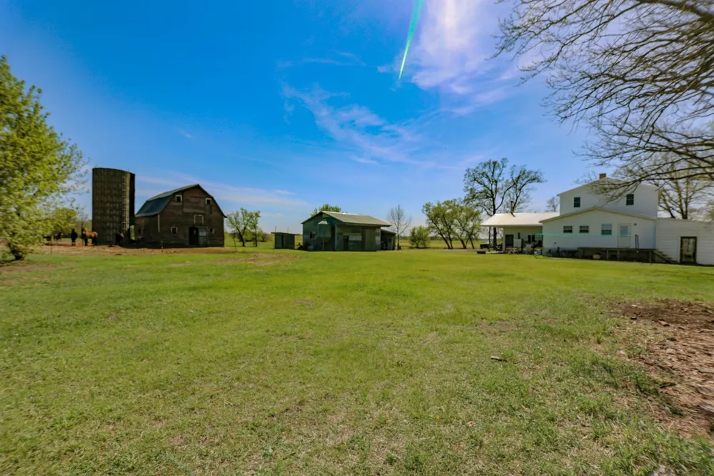 28396 570th Avenue Deer Creek, MN 56527