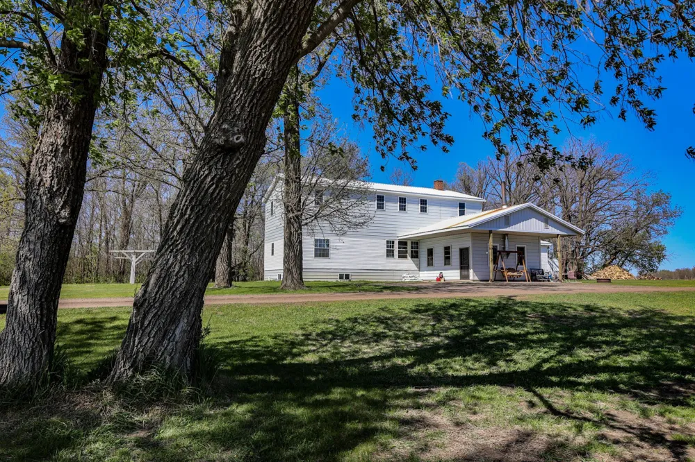 28396 570th Avenue Deer Creek, MN 56527