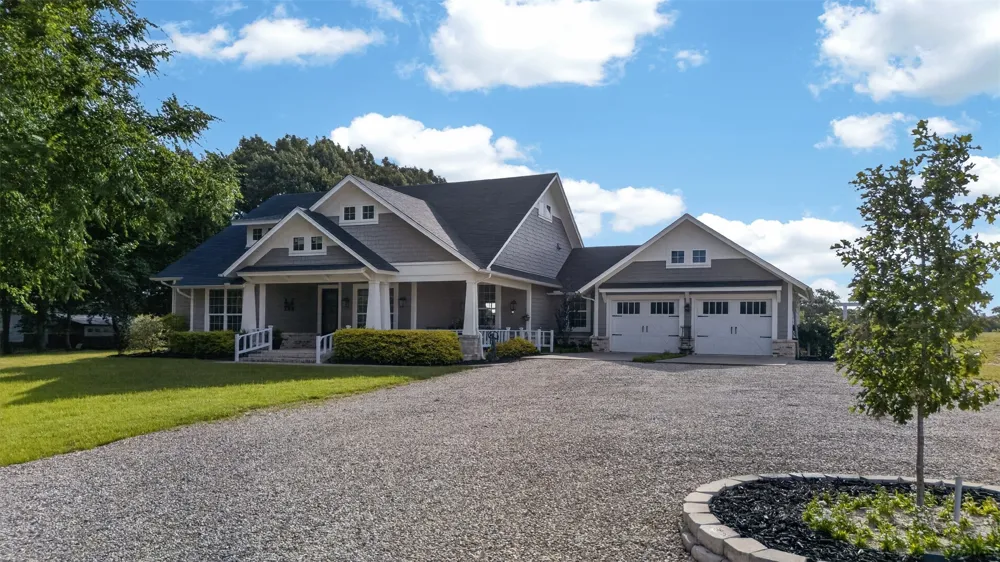 954 RS County Road 4261 Emory, TX 75440