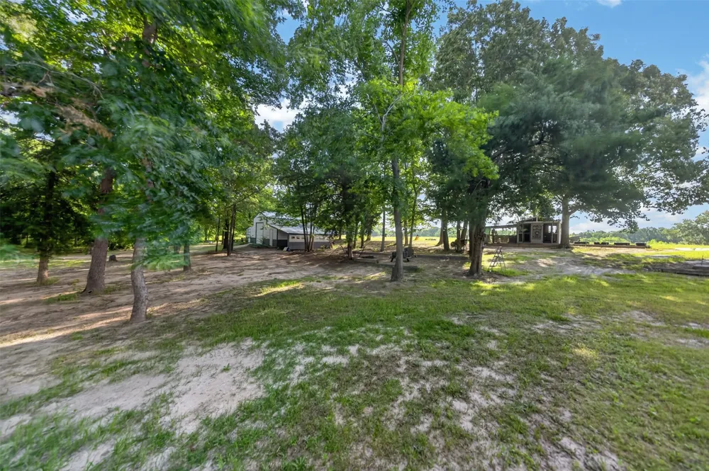 954 RS County Road 4261 Emory, TX 75440