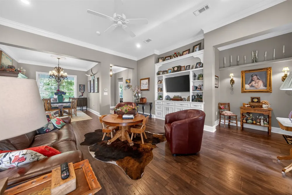 954 RS County Road 4261 Emory, TX 75440