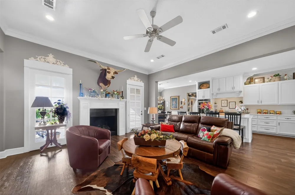 954 RS County Road 4261 Emory, TX 75440