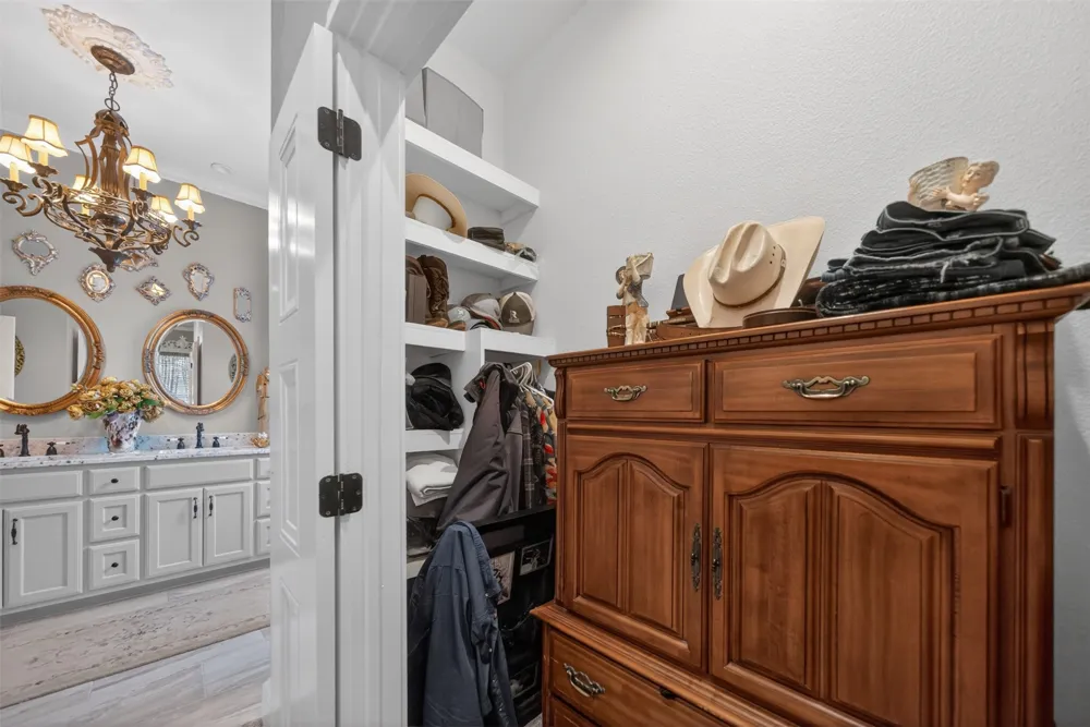 954 RS County Road 4261 Emory, TX 75440