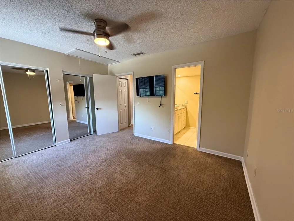 4821 W MCELROY AVENUE #D210 Tampa, FL 33611