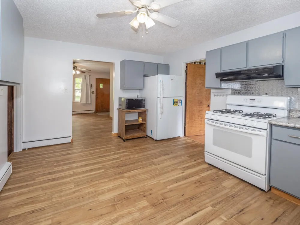 59021 County Road 215 Lawrence Township, MI 49064