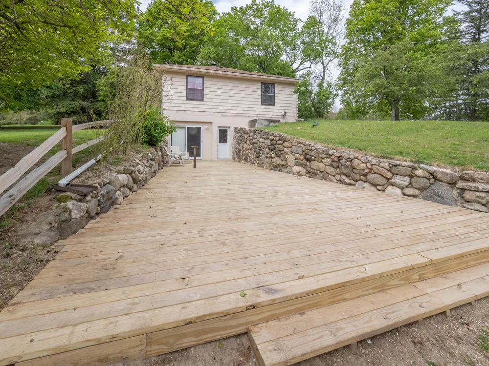59021 County Road 215 Lawrence Township, MI 49064