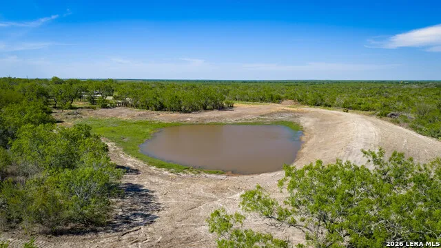 422 F.M. 791 Campbellton, TX 78008